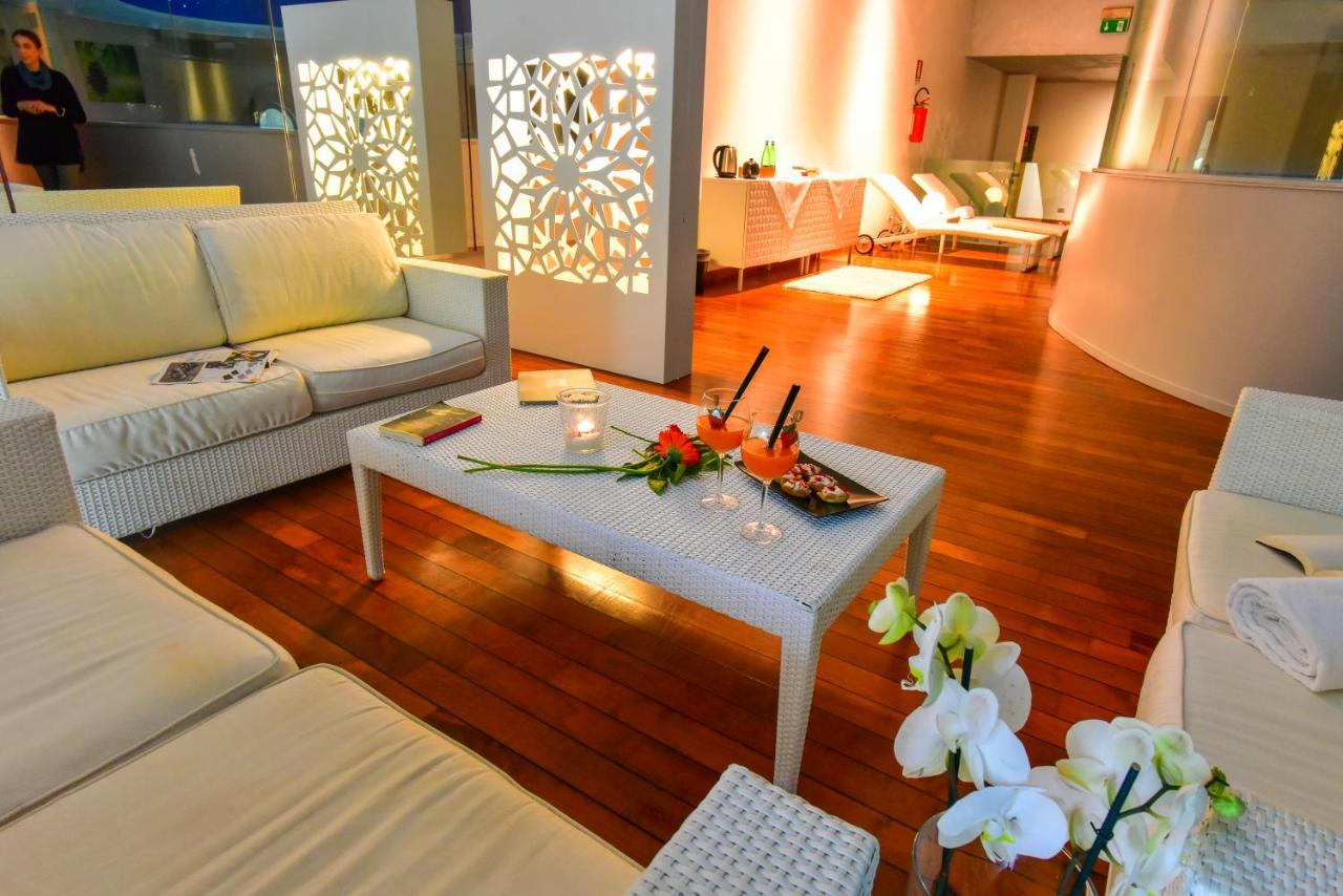 Arthotel & Park Λέτσε Εξωτερικό φωτογραφία