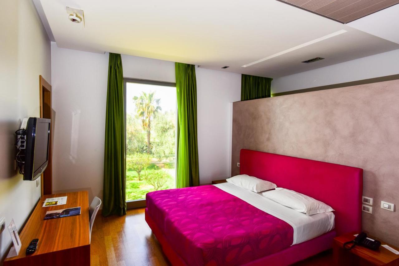 Arthotel & Park Λέτσε Εξωτερικό φωτογραφία